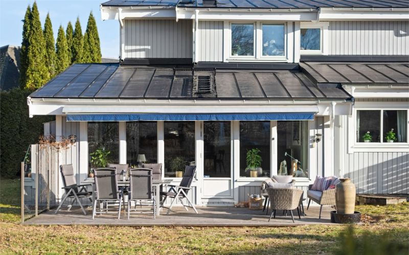 Fasad & Fönstermålning av Fritidshus i Nacka, Boo